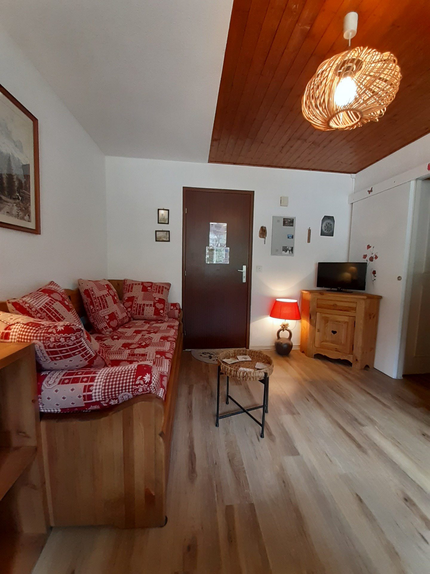 Deux pièces - Résidence CHAMPRAZ 2 - CHARPOUA - ref CHAMZ2.E28 - 1
